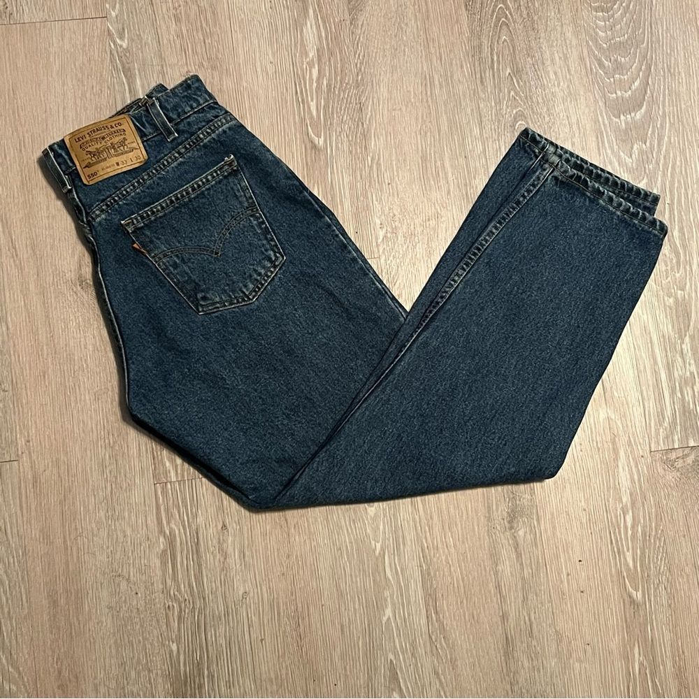 Levi's 550 Dark Blue Relaxed Fit Dark Wash Rigid Jean Vintage 33 x 30 USA 1980s